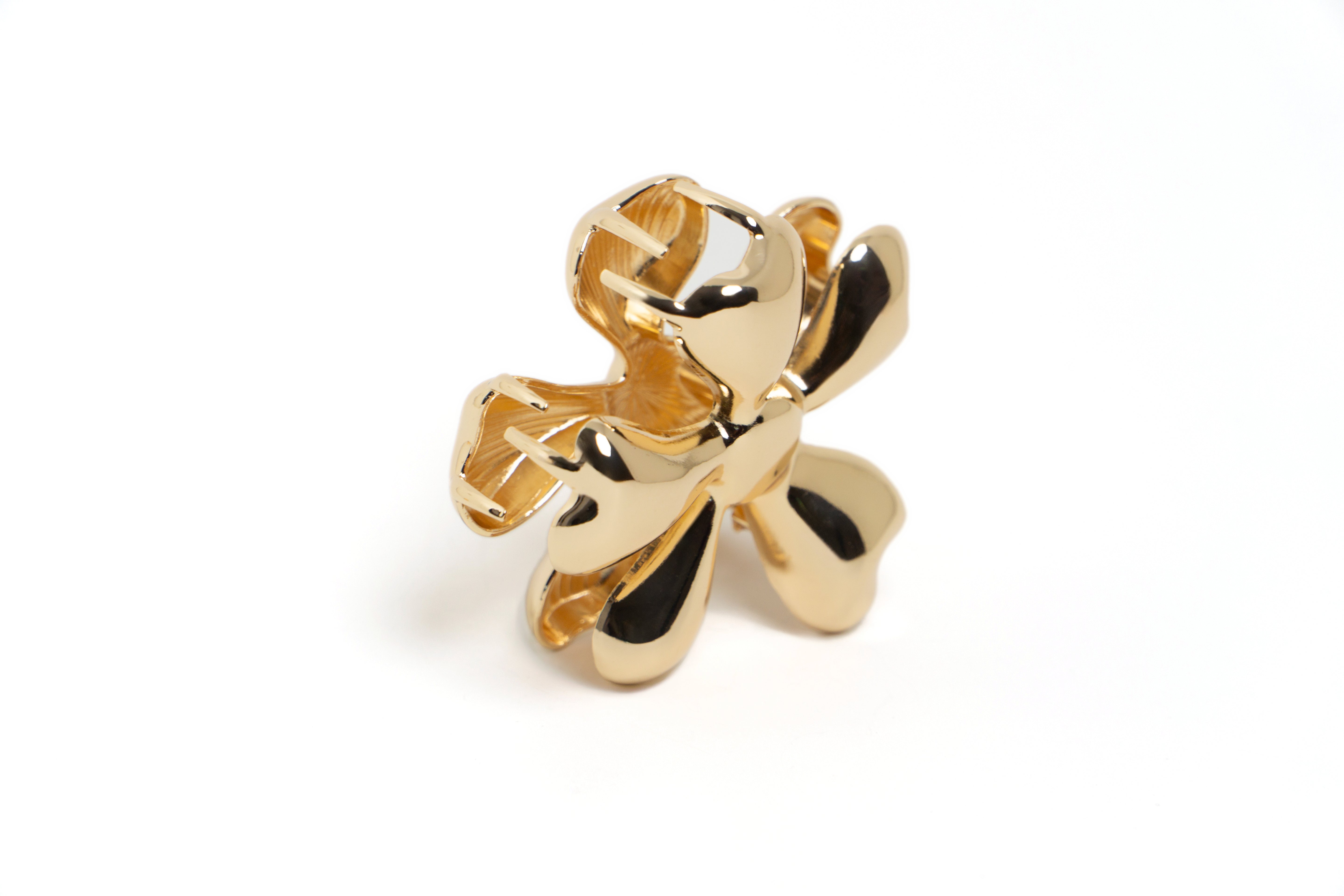 Magnolia Hair Claw (M)