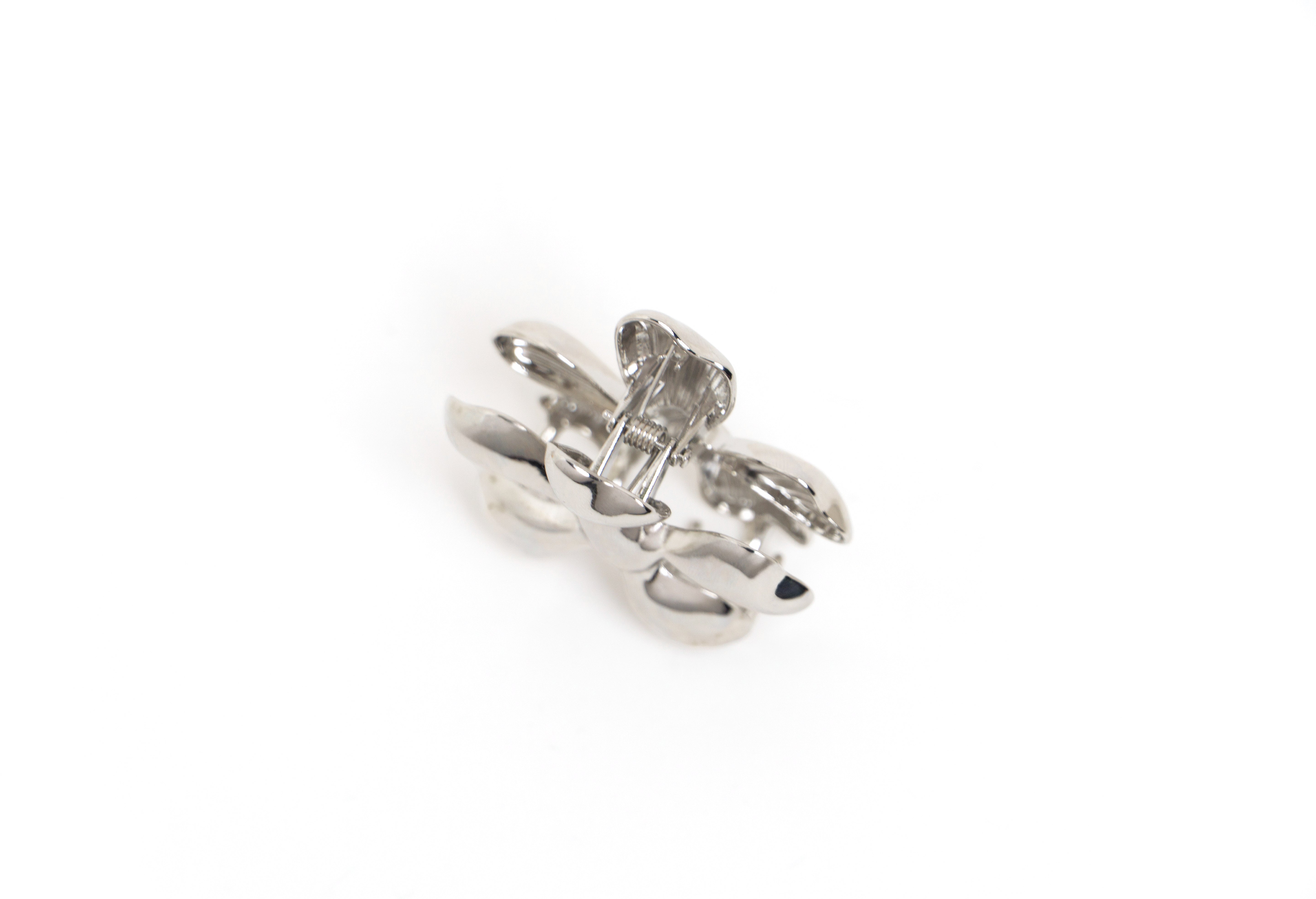 Magnolia Hair Claw (M)